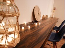 空間・接客へのこだわり【新小岩駅/ インナーカラー/ハイライト/ヘッドスパ/髪質改善/レイヤーカット】