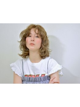 《知らない自分に出会える》カット/パーマ/カラー/ナチュラル×アソビゴコロで新しい自分に変身！！