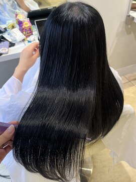 ユーフォリア 新宿店(Euphoria) 地毛風ストレート/ブルーブラック