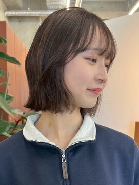 ノード(NODE) 栄くびれ巻き透明感ショートヘアスタイル