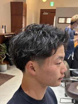 ミオ リベル(Mio'' LIBER) スパイキーショート