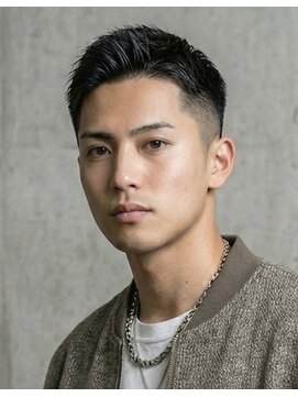 オールデイハローズ(ALL DAY HELLO'S) ビジネスでも決まるメンズフェード×サイドパート京都河原町＃13