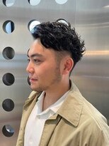 シャウルデッサン(CHARLES DESSIN)&nbsp;メンズニュアンスパーマ刈り上げスタイル