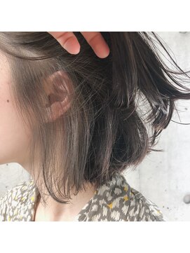 ヘアアンドライフ エジェリデイズ(hair&life egerie days) チラッと見えるインナーカラー