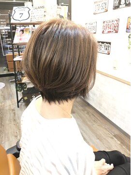 リッティ(Litty) 丸みのあるボブ