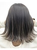 繊細な筋感のバレイヤージュカラー
