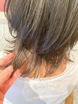 ムーン(moon) #ボブ#カーキグレージュ#大人かわいい#フェザーバング