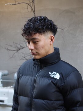 コング(KONG) skinfade+perm