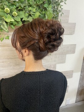 ロカット サロン(Roquat Salon) 大人アンニュイアップ♪アレンジ【立川/立川/卒業式袴】