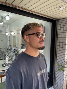 ウェルネス(Wellness) マッシュパーマウルフ波巻きハイライト13