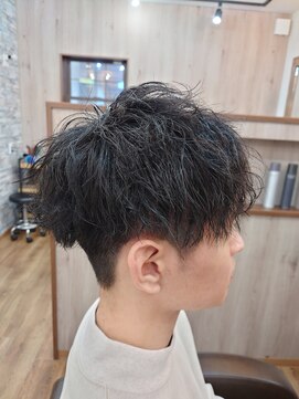 アトレバイラッキー(Attrait by Lucky) ツイストパーマ