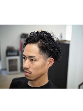 リヴ ヘアワークス(LiVE HAIR WORKS) perma×fade