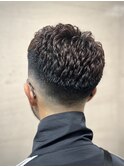 クロップ × フェード