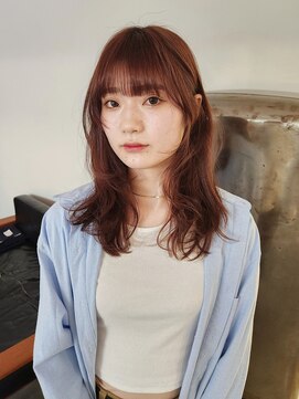 マカロニコースト(macaroni coast) 前髪ありミディアムレイヤーカット顔周りレイヤー透明感カラー