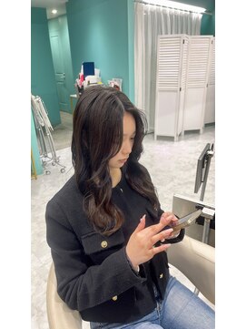 リーホリエ(Lee Horie) レイヤー×くびれ巻き