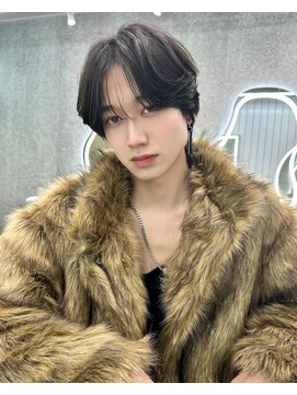 グロー オオミヤ アネックス 大宮(GLROW OMIYA ANNEX) 韓国メンズヘア 韓国アイドルヘア再現 シースルーマッシュウルフ