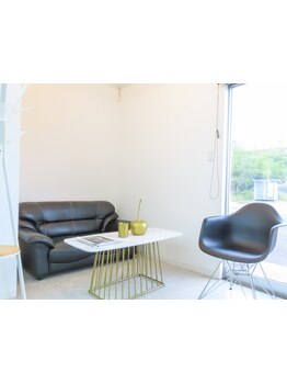 ゆったりとしたくつろぎの時間を過ごせる◇一人ひとりの髪とじっくり向き合い、あなたの理想を叶えます◎