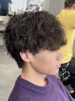 フィフス トウキョウ (fifth TOKYO) 渋谷メンズマッシュウルフカット緩めシャドウパーマルーズパーマ