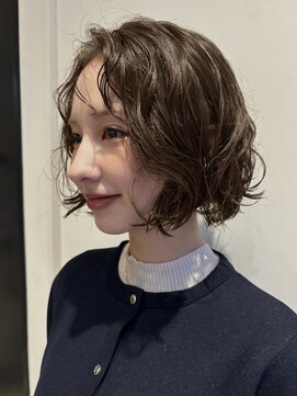 ノイ 銀座(noi) 顔周りレイヤーカットグレージュカラーくびれボブショートカット