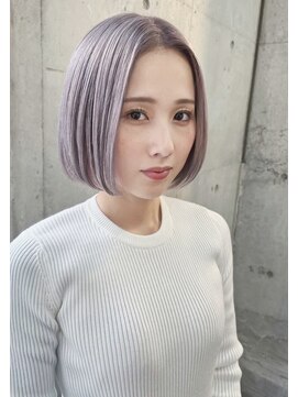 シルバーカラー/ボブ/ブリーチ/ダブルカラー/ハイトーン/グレー