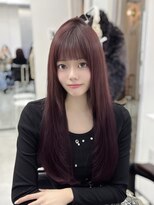 ロムーク 表参道(LOMKH) 冬の小顔ロングレイヤーカット顔周りシールエクステブルーカラー