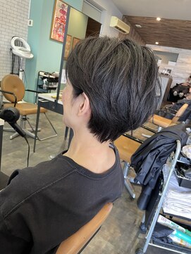ステレオ ヘアデザイン 安城店(STEREO HAIR DESIGN) ♪レディースショート1月