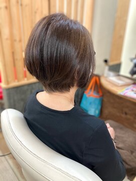 ナチュラルプラス 築町店(natural+) 大人ショートボブ