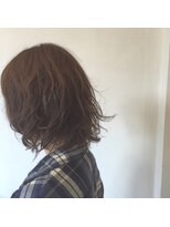 カタチヘアー(HAIR)&nbsp;。。。。SUMMER。。。ウエット。。。ミディアムパーマのカタチ。