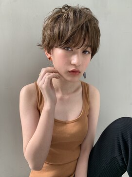 ミィ 表参道(mee.) 【mee.】ブチ オシャレショートパーマヘア