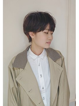 ラボヌール ヘアー エクラ(La Bonheur hair eclat) 耳かけベリーショート☆