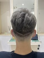 アブニール 我孫子(AVENIR)&nbsp;シルバーベージュ×フェード風カット