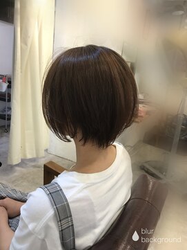 ルーブ(Roove) 前下りショートボブ×ツヤブラウン