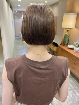 インビテーション 名古屋(invitation) ◎柔らかベージュ￥ミニボブ