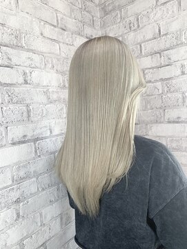 リベルテ(LIBERTE) 韓国ホワイトカラー♪