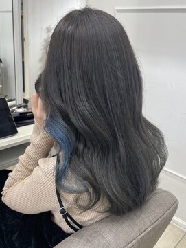 シーン(seen) 【韓国サイドバング×ネイビーブルー×グレージュ】小顔カット