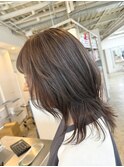 ウルフレイヤー/白髪ぼかしハイライト/イメチェンこなれミディ