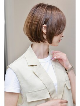 プランツヘアー 大人ショート　30代以上におすすめ　髪質改善上品ショート