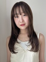 ディッセンバー 神宮前(December) ヘーゼルベージュ/顔まわりレイヤー/ミディアム
