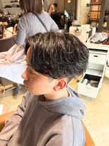 ヘアーメイク ラグズ(Hair Make Luxtz)&nbsp;フェザーパーマ/センターパート/10代/20代/30代