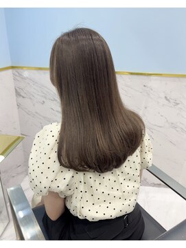 ルイ(LOUIS) 【LOUIS】透明感たっぷりオリーブグレージュ♪