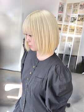 ラックセカンドスペース(LUCK 2nd SPACE) ホワイトブロンド/ブロンド/ホワイトベージュ/透明感カラー