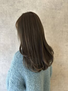 ボリューム不足による髪の悩みを解決し、ハリ・艶コシUP・手触りなど改善してくれる極上トリートメント♪