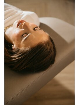 メンズレディースシェービング/理容室/バーバー/眉毛/マッサージ