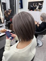 ジンクス(ZYNX)&nbsp;グレージュ×ボブ