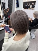 グレージュ×ボブ