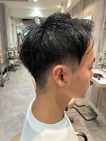 エヌアンドエー せんげん台店(N&A) 刈り上げアップバング×ナチュラルセンターパートショート