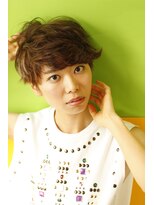 ブーケ(BOUQUET)&nbsp;クセ毛をいかしたカットで作るオススメショートです