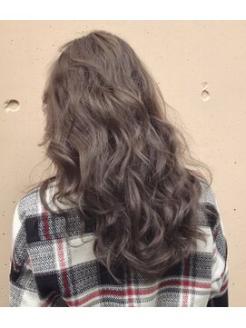 リヴィーダ(LIVIDA) 大人女子グレージュ