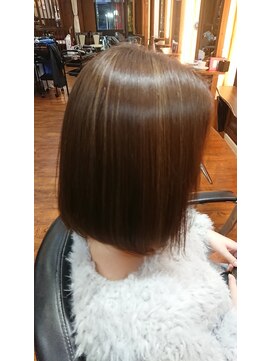 カルフール ロコ 草加西口店(Carrefour LOCO) キレイめナチュラルボブ♪