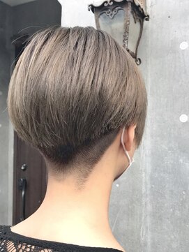 ウィンビ サウーティ(Wimbi Sauti) グレージュ